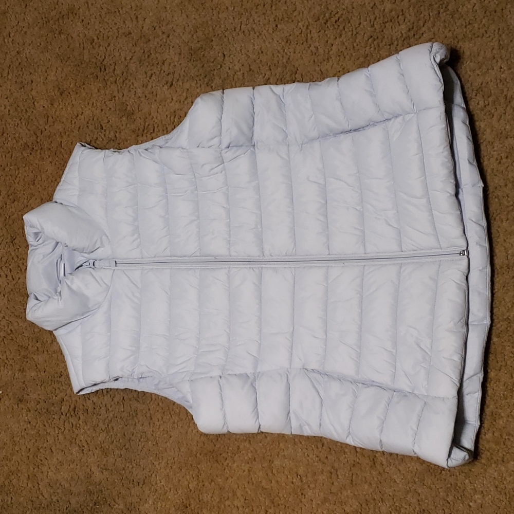 White vest